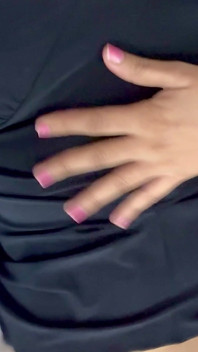 Gadis kampus india paling hot 18 tahun dengan tubuh aduhai dan besar seksi dengan gaun romantis model remaja lagi asik bugil