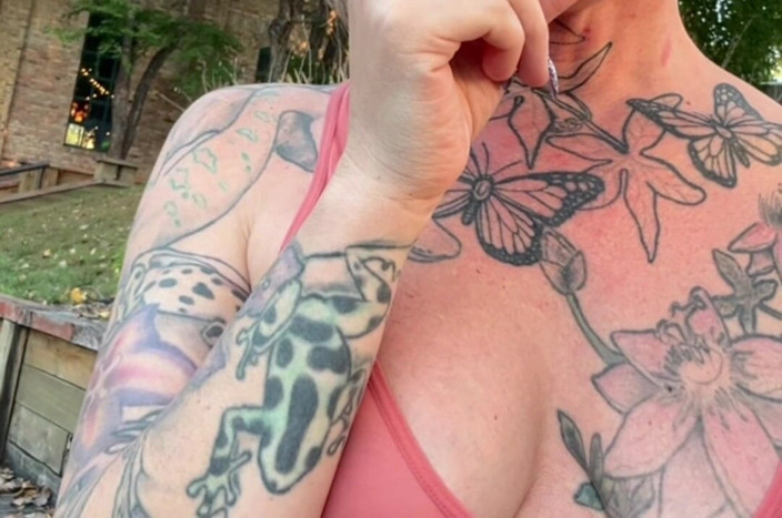 Diana Deelight: TS Diana dostane creampie od velkého čůráka Brian Regular.