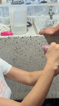 Tôi xà phòng con cu của anh kế của tôi cho đến khi tôi bú nó và tôi rất thích thú cho đến khi tôi yêu cầu cặp mông khít khao của mình để được đụ sung sướng