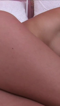 Cute brunette teen knows how to please her bf's rod