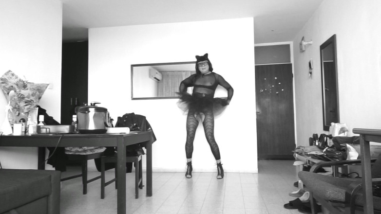 Voyager: 장난기 많은 새끼 고양이와 타락한 창녀가 합쳐진 존재였다.