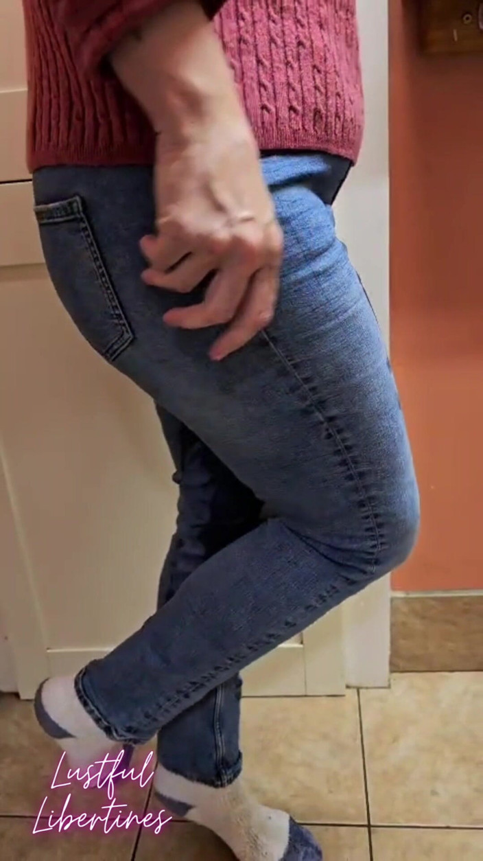 Lustful Libertines: Mouillage Du Jean