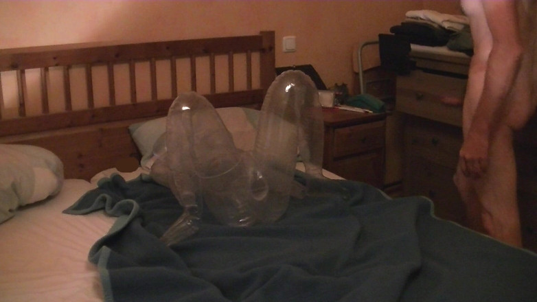 Mark Hannes: 클리어돌 질싸 섹스 자위