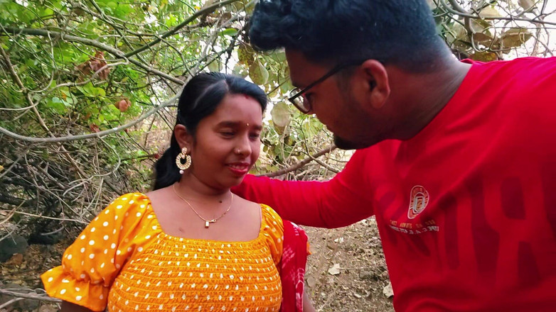 Premi pooja: Desi india belle tette