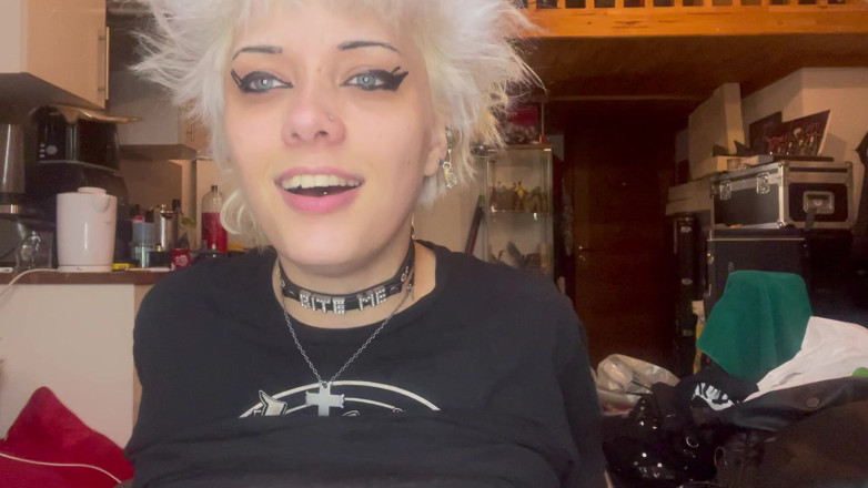 Glitterqueen1999: Neuk mijn varkensneus Joi neusfetisj
