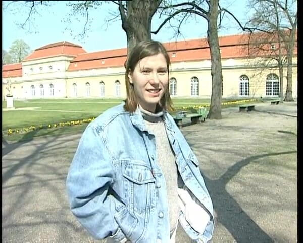 YOUR FIRST PORN: Madelaine Lasst sich überreden - softclip madelaine lässt sich überreden