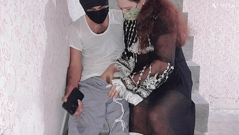 Pakistani CoupleX: Jejda, tahle dívka byla jednoho dne ošukána do domu