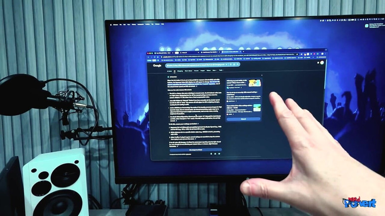 Nerd Pervert: Nadia Love - teen šukací taška