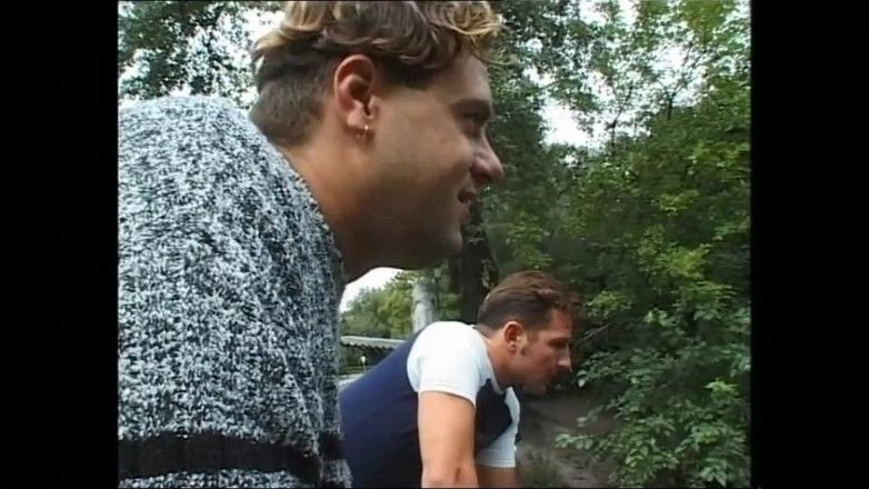 MMV TV - our best full movie: Curvele nimfomane sălbatice pierd controlul pe cameră (film porno complet)