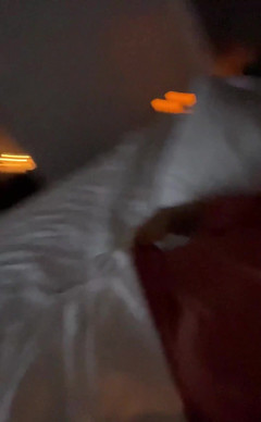 Avril Showers: Я одержимий готельним номерами