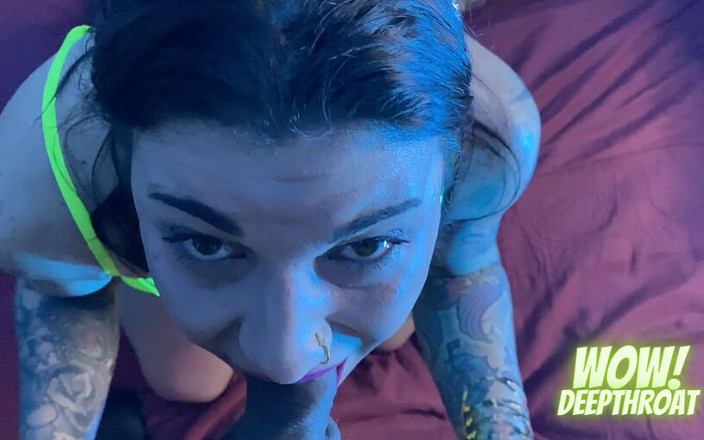 EmmaInkTrans: Wow.Djup hals, jag blev sugen, jag kom och jag fick...