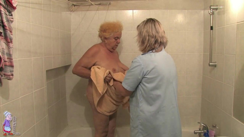 Aged Love: Oldnanny-Hermine, an old fat hairy pussy lady deserves nice lesbo...