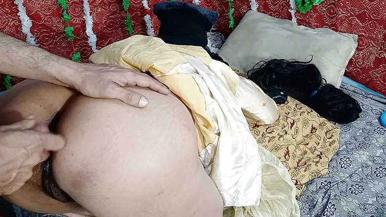 Netu: Desi Village- Rabuda rabuda fodida por marido pau na noite...