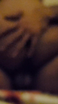 Sisters of Desi Guff Ki Chudai Layer 1 Guardando film horror ..