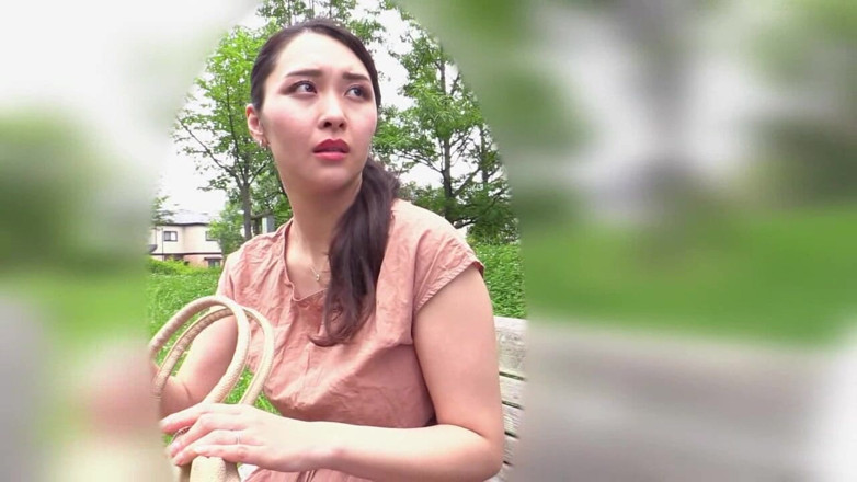 Eros721 official: Kocam Işten Çıkarıldı, Ben De Av Sayaka Hoshino'da Görünmeye Karar Verdim
