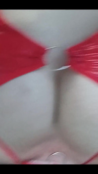 놀기를 기다리는 나쁜 소녀
