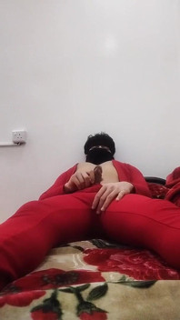 자지를 빨고 핑거링하는 방법