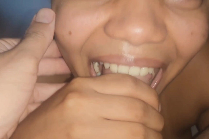 Pietro Montoya: Il mio bagno umano beve piscio con molto amore