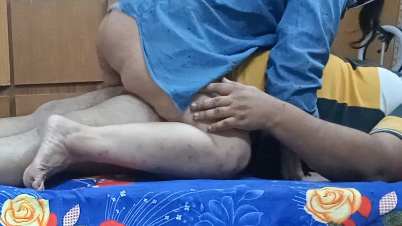 aliabegum: Dokter cantik sama pasiennya yang aduhai! Hindi Sex