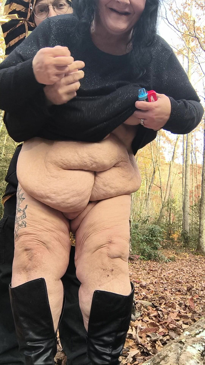 HerculesnVENUS: 숲속의 랩 댄스로 그의 곡괭이를 하드코어하게 따먹어