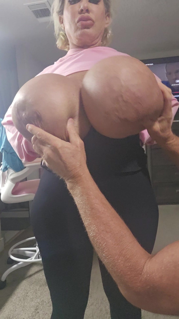 Claudia Marie: Claudia Marie Tits Mauled