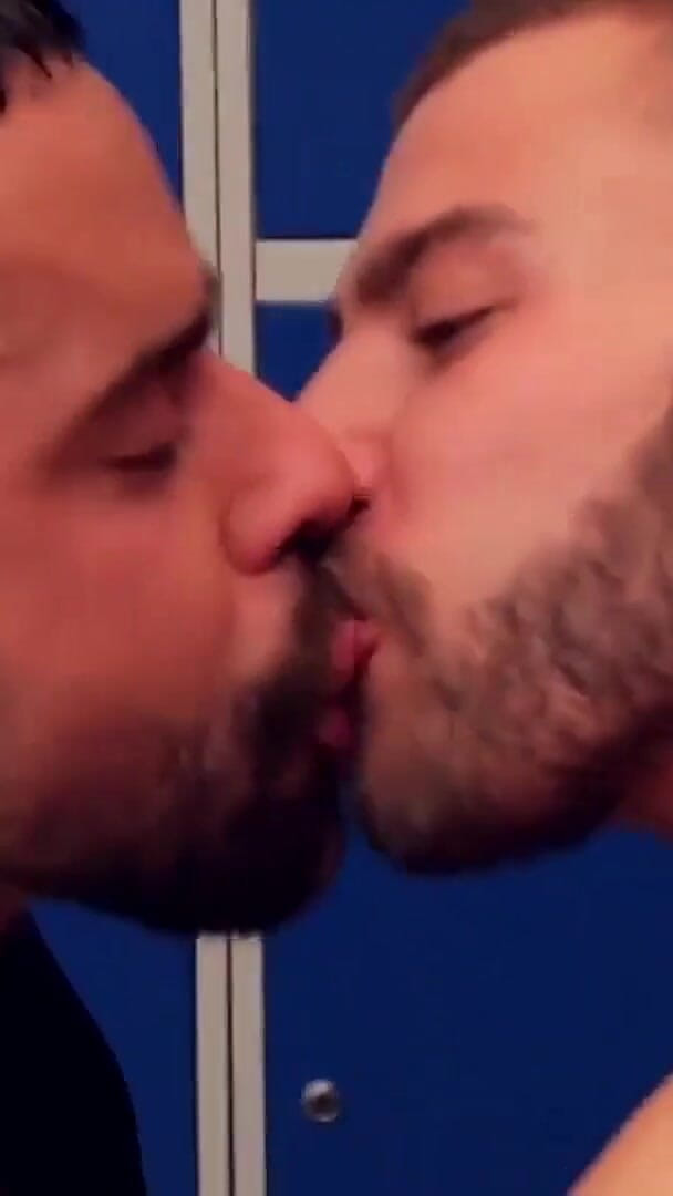 MENATPLAY - Manager Teddy Torres anal fucked by Diego Reyes (MenAtPlay)