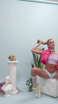 Bts - Addison spielerisches und sinnliches Fotoshooting!