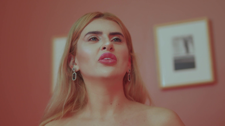 Docedeleite: タトゥーのある赤毛の女性がよくセックスしているポルノの裏側