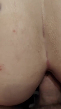 Açık götüm büyük sert yarağını istiyor... Anal Gape