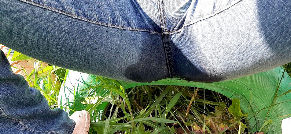 LizAngel: Basahkan dirinya dalam seluar jeans