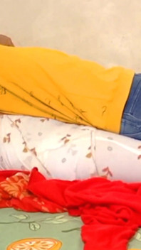 Hot XXX Bhabhi Old Painful Video