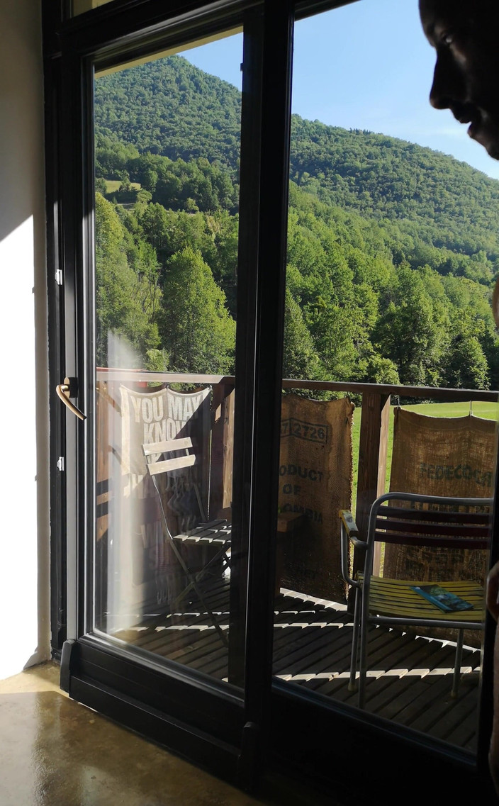 Amadeus: 夏のシャワーと素晴らしい景色に戻る