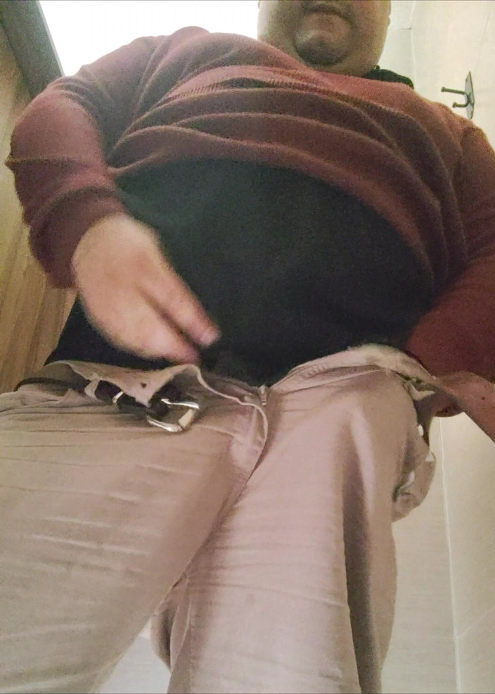 Gordito33PIG: Fat Man Urine and Ass