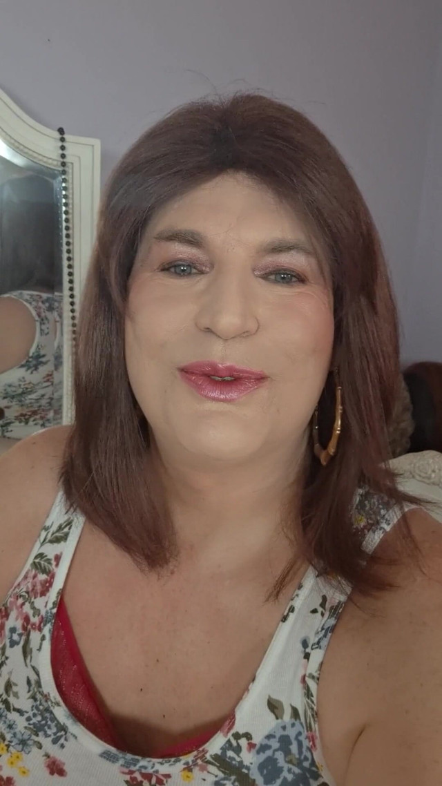 Kisses and Licks From My Lips! (Victoria Lecherri)