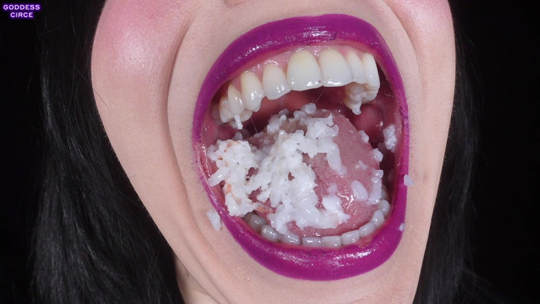 Goddess Circe: Špatná čarodějnice vás a ostatní špinavé malé zvrhlíky promění v kousky sushi...