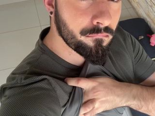vincentandvitor: Joyeux vendredi soir excité !