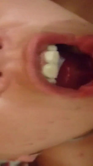 Thumbnail of Compilation of Pissing in Mouth