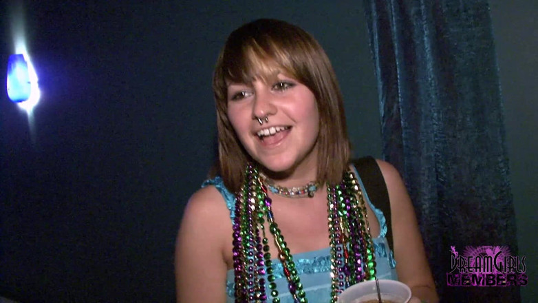Dream Girls: Horny college girls get naked at awesome pre-quarantine spring break...