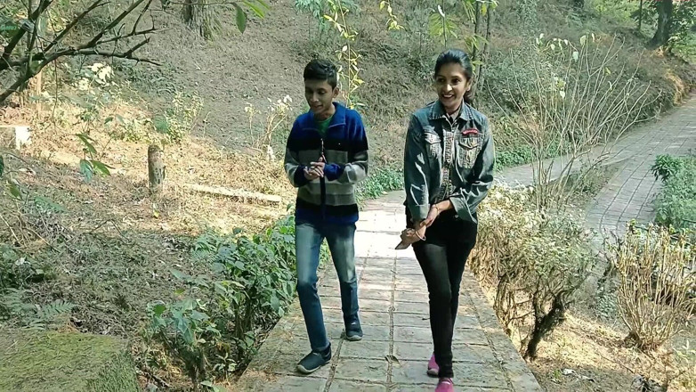 Anjalisingh_sexy: 18 Year Old Indian College Boy Hot Sex with Mature...