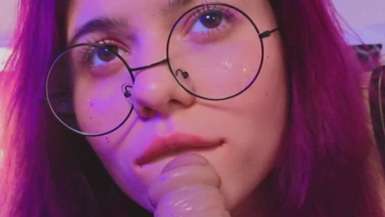 Katya Zaitseva: 펠라 클로즈업 내 입으로 섹스하는 날 지켜봐