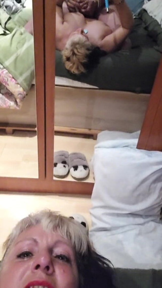 Lujuriosos: Sex through the mirror!!