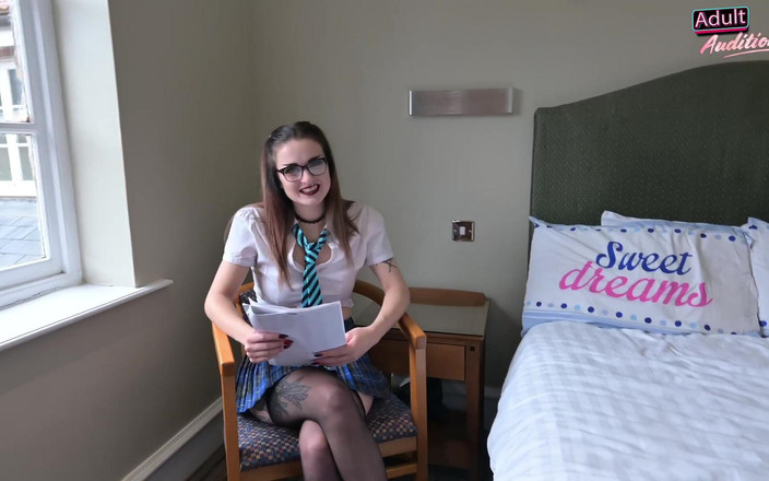 Adult Auditions: Britská gotická princezna