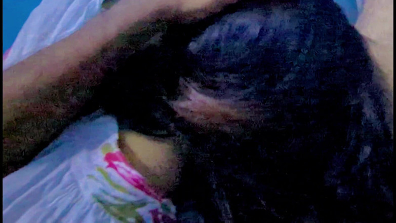 Creamy pussy: Üvey bhanja bana masaj yapıyor ve sonra azıyorum