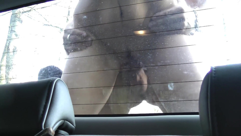 Dirty Tina: Caught at outdoor sex