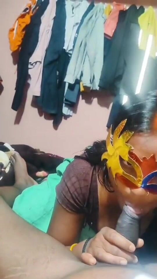 Sita Kumari: Schwager ließ mich zum zweiten mal seinen schwanz lutschen, er...