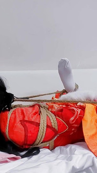 쪼이는 다리 투쟁