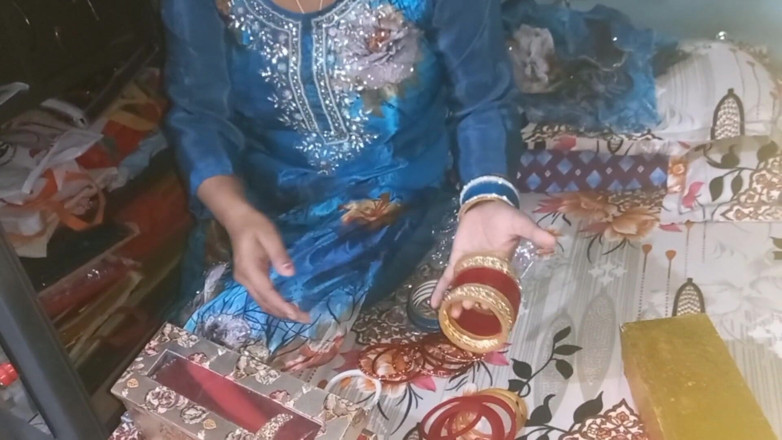 Manjushukla: 新しい彼女がフェラチオを受ける
