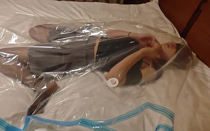 OrangeXXOO: Initial Experience of Vacuum Bags