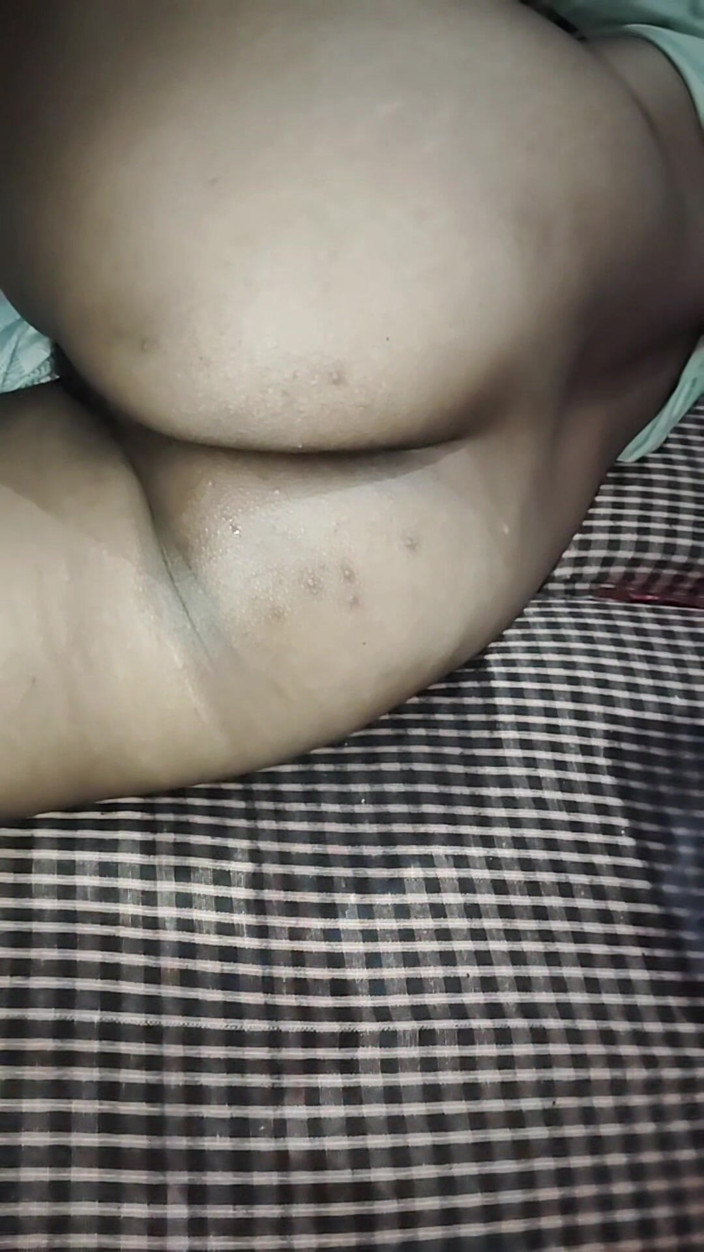 Seenu: Video sex người phụ nữ Ấn Độ làm tình mạnh bạo