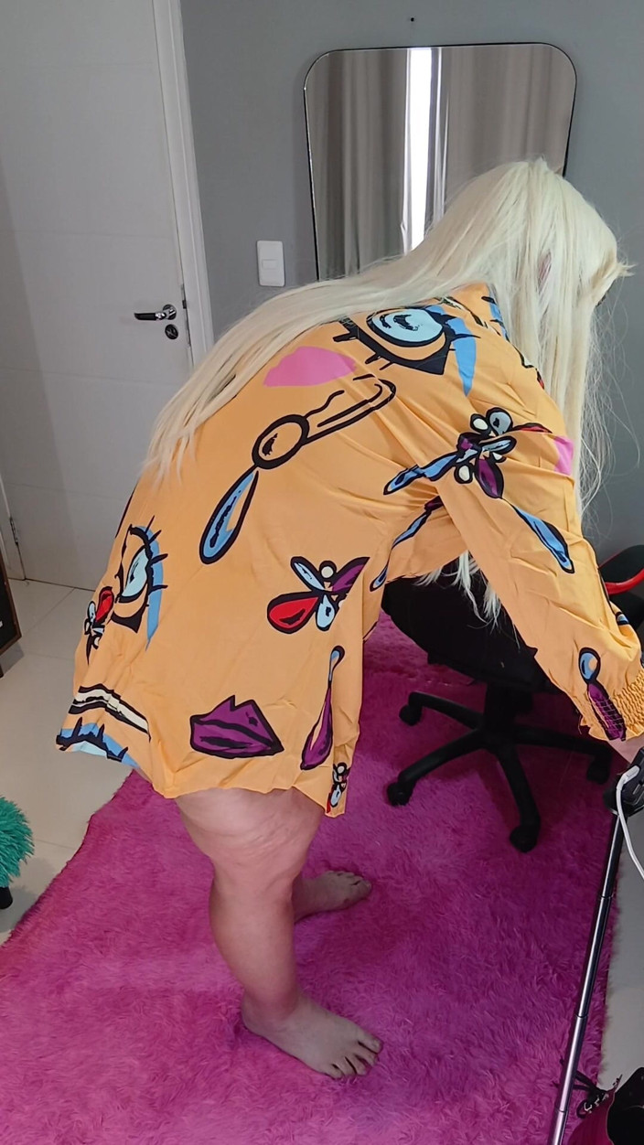 Sexy ass CDzinhafx: Một chiếc váy mới dễ thương, sau đó cởi bỏ bộ...